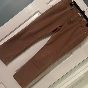 Cute neutral color jeans!